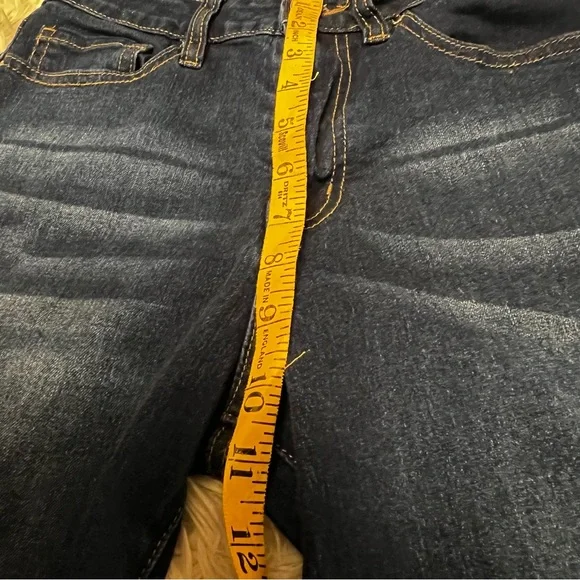 YMI Juniors High Rise Flare Distressed Cotton Blend Raw Hem Green Jeans-Size 7 - Picture 5 of 7